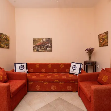 Green Holiday home Siviri